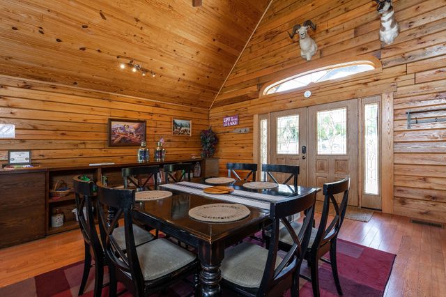 963 Hallie Drive, Blue Eye, MO 65611