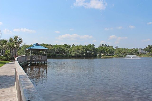 210 Heron Marsh Dr Unit 74, Pawleys Island, SC 29585