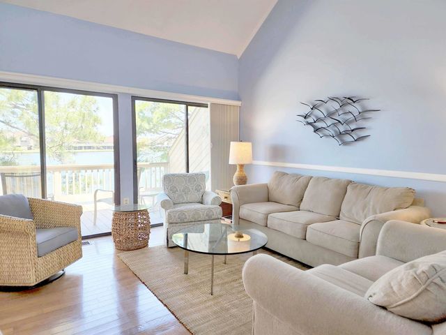 210 Heron Marsh Dr Unit 74, Pawleys Island, SC 29585