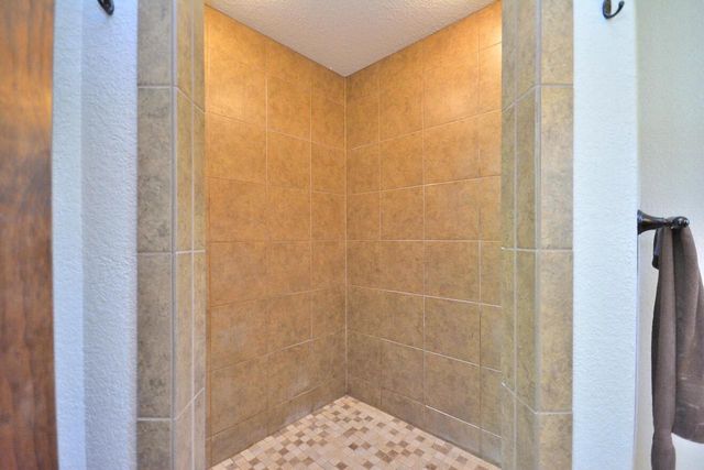 1417 Mamerow LANE W, Oconomowoc, WI 53066