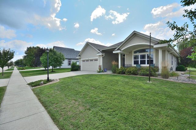 1417 Mamerow LANE W, Oconomowoc, WI 53066
