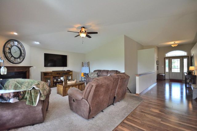 1417 Mamerow LANE W, Oconomowoc, WI 53066