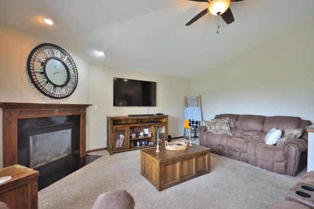 1417 Mamerow LANE W, Oconomowoc, WI 53066