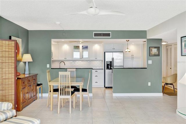 400 ISLAND WAY 1404, Clearwater Beach, FL 33767