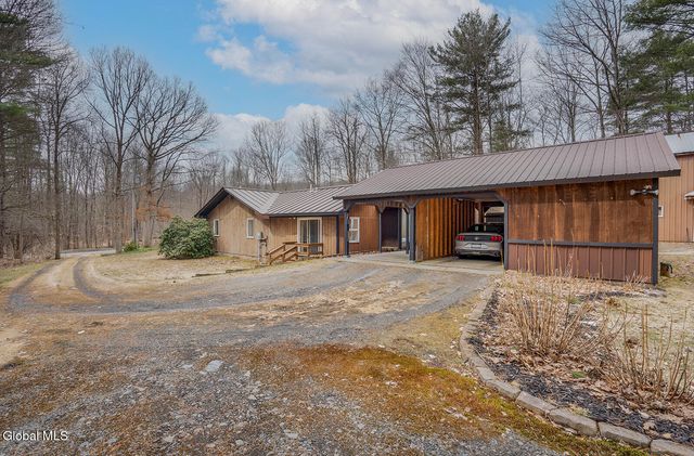 103 Beecher Road, Granville, NY 12832