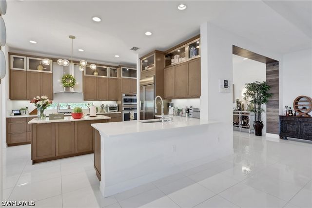 4509 Azalea DR, Naples, FL 34119