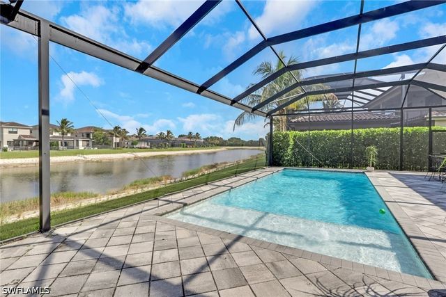 4509 Azalea DR, Naples, FL 34119