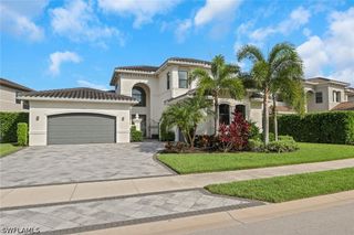 4509 Azalea DR, Naples, FL 34119
