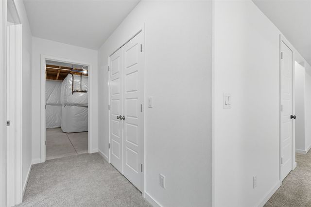 4937 Dostal Court SW, Cedar Rapids, IA 52404