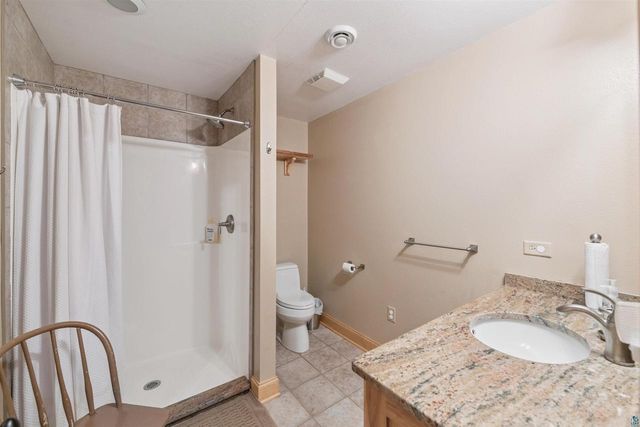 9625 Buskey Bay Dr, Iron River, WI 54847