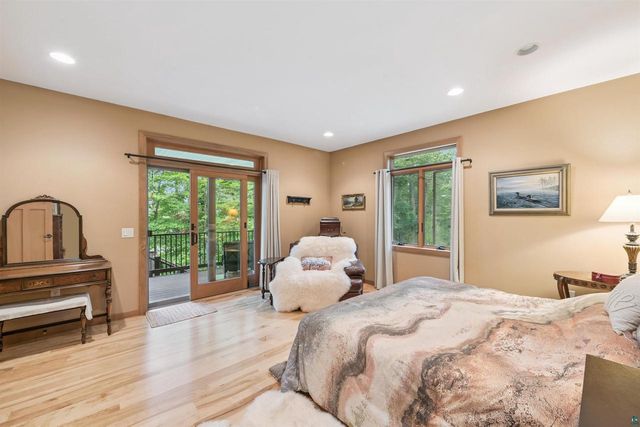 9625 Buskey Bay Dr, Iron River, WI 54847