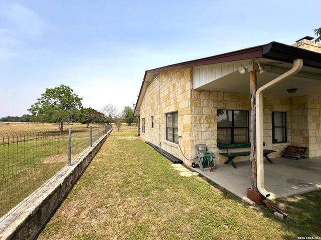 1220 flying t ranch, Bandera, TX 78003