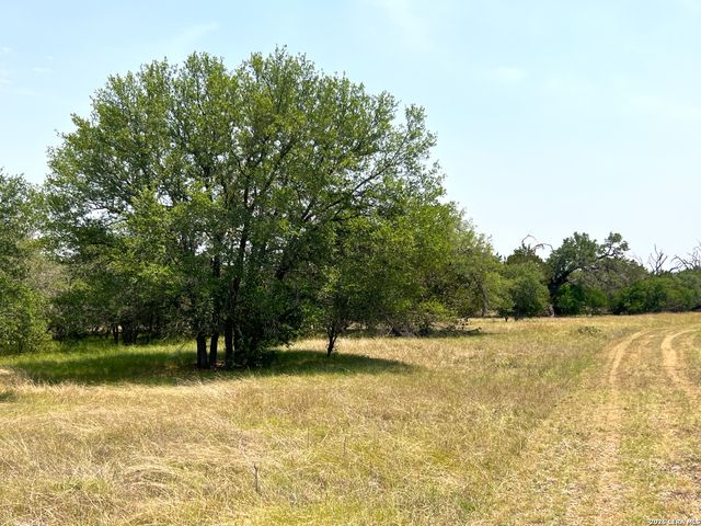 1220 flying t ranch, Bandera, TX 78003