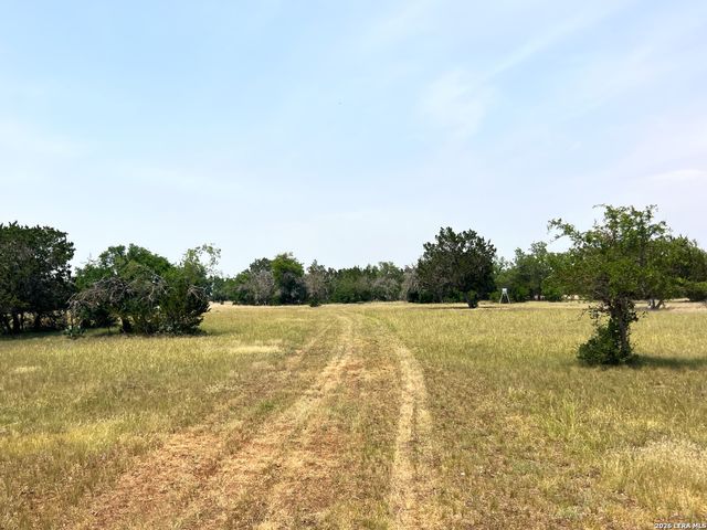 1220 flying t ranch, Bandera, TX 78003
