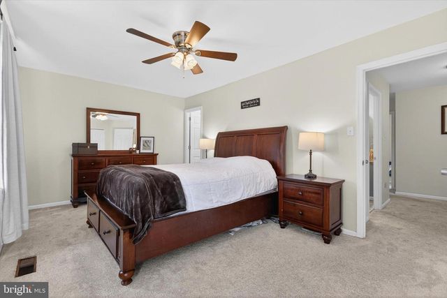 722 ALLENVIEW DRIVE, Mechanicsburg, PA 17055