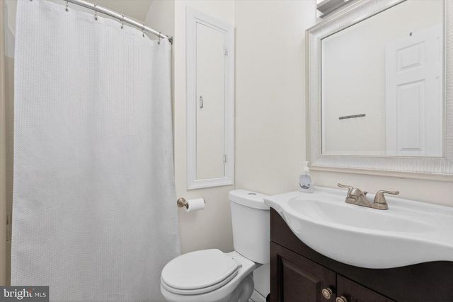722 ALLENVIEW DRIVE, Mechanicsburg, PA 17055