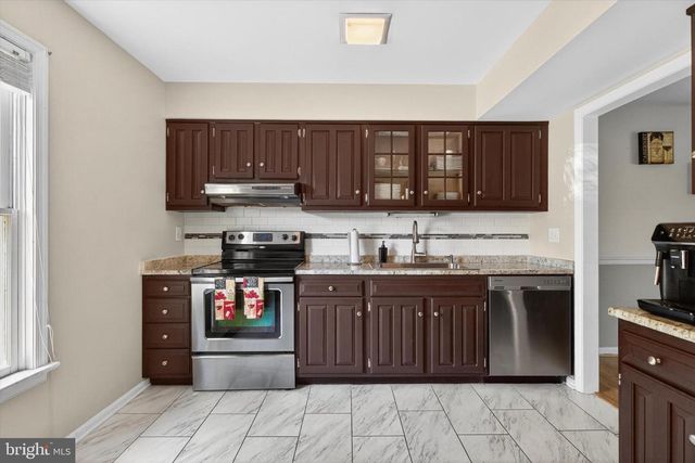 722 ALLENVIEW DRIVE, Mechanicsburg, PA 17055