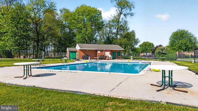 722 ALLENVIEW DRIVE, Mechanicsburg, PA 17055