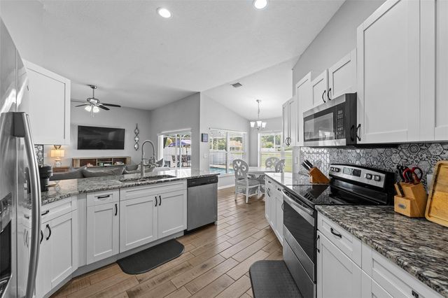 2410 ARBORWOOD DRIVE, Valrico, FL 33596
