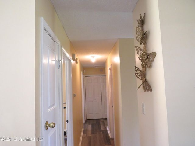 10372 Riggan Drive, Olive Branch, MS 38654