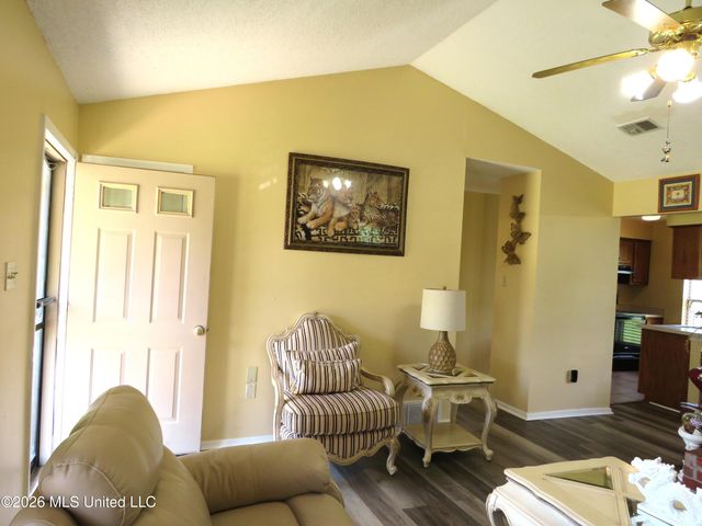 10372 Riggan Drive, Olive Branch, MS 38654