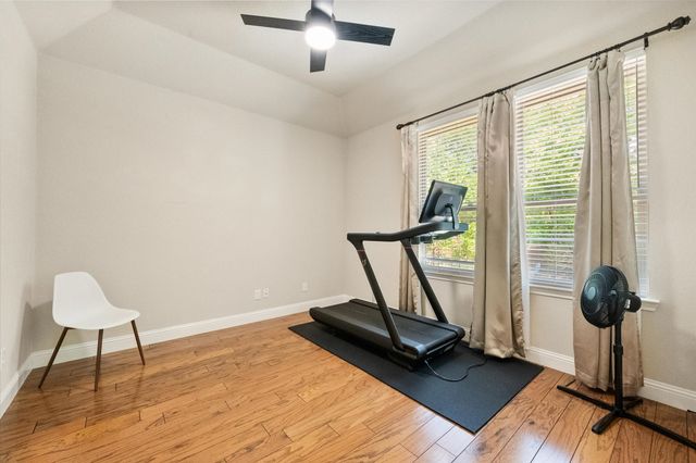 2711 Stonebriar Court, Arlington, TX 76001