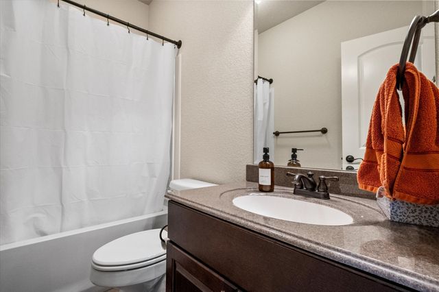 2711 Stonebriar Court, Arlington, TX 76001