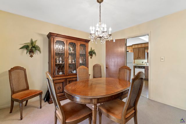 1051 Clairmont Place, Macon, GA 31204