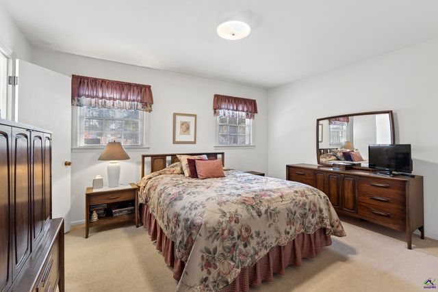 1051 Clairmont Place, Macon, GA 31204