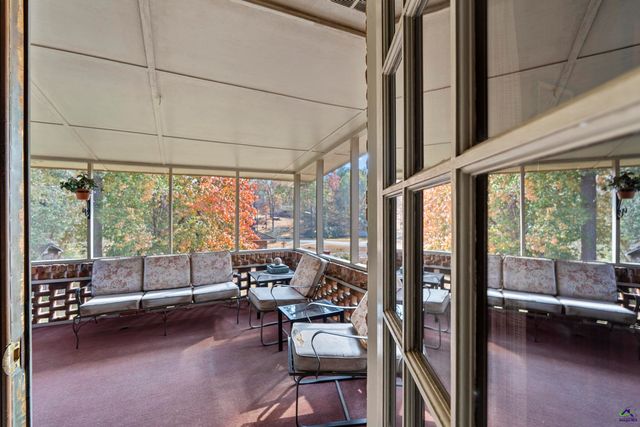 1051 Clairmont Place, Macon, GA 31204