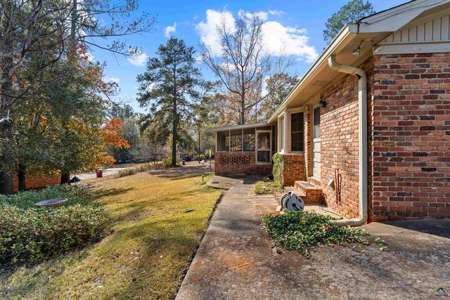 1051 Clairmont Place, Macon, GA 31204