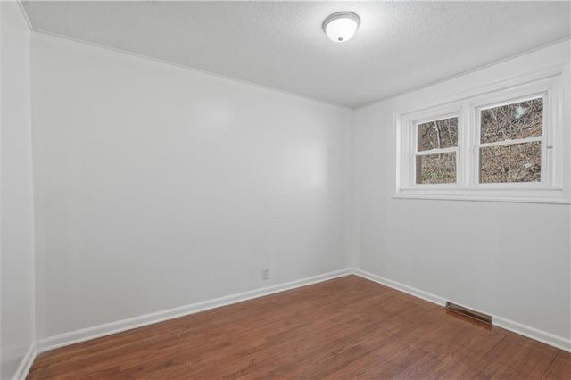 20118 E TRUMAN Road, Independence, MO 64056