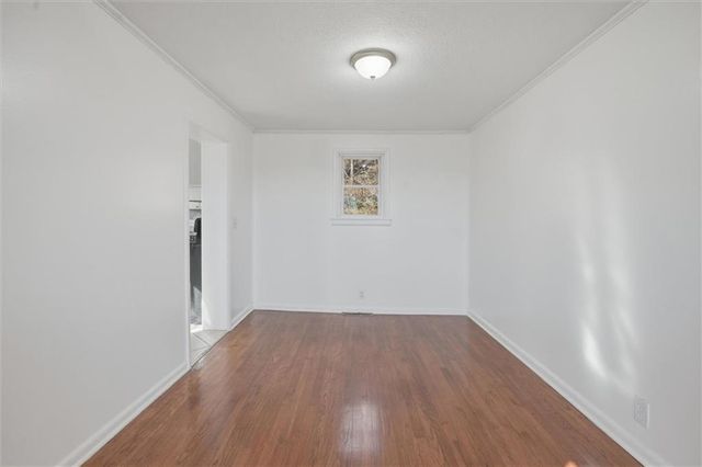 20118 E TRUMAN Road, Independence, MO 64056