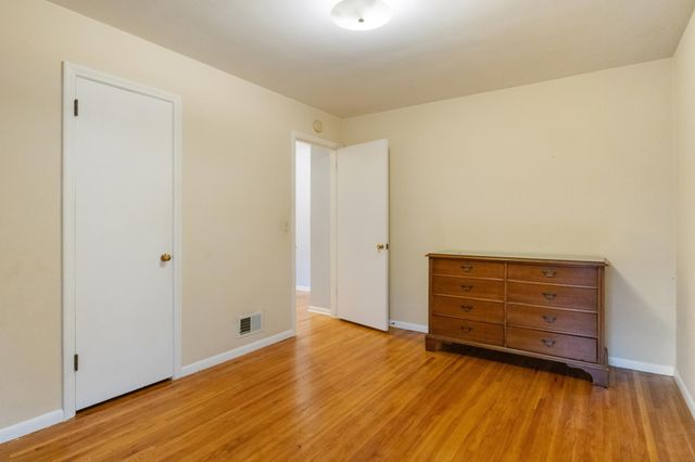 6233 12th Avenue S, Richfield, MN 55423