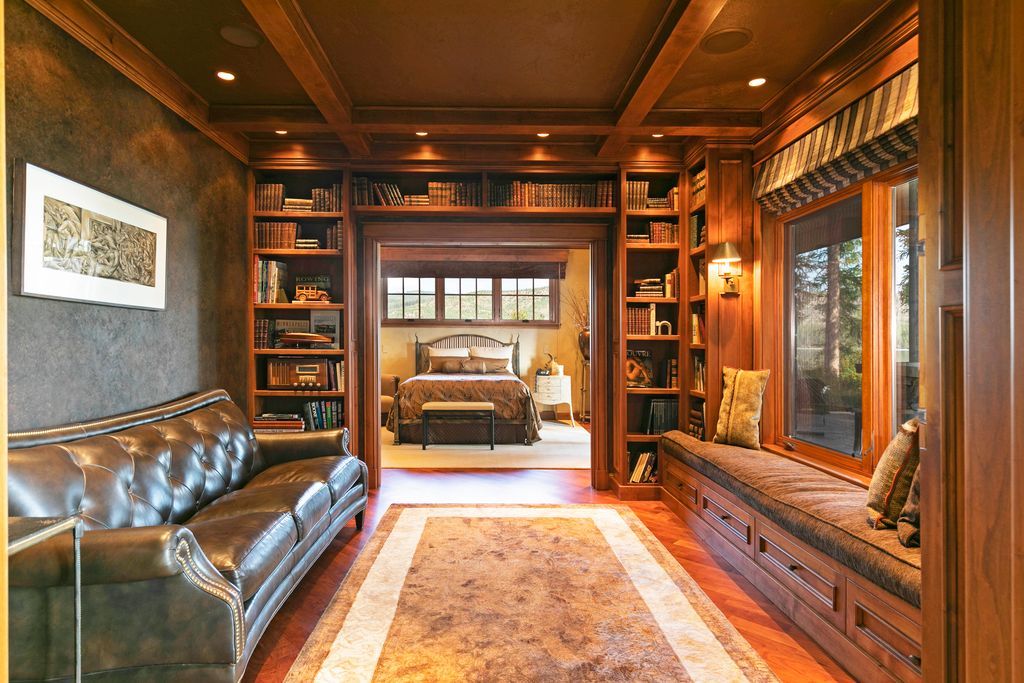 Address unavailable. photo 38