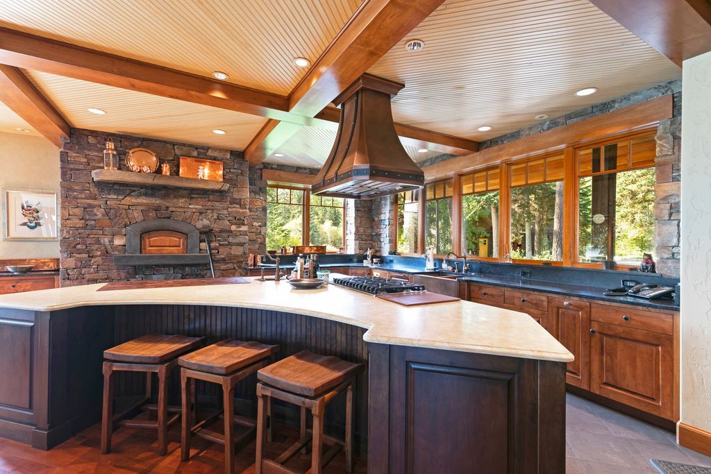 Address unavailable. photo 45