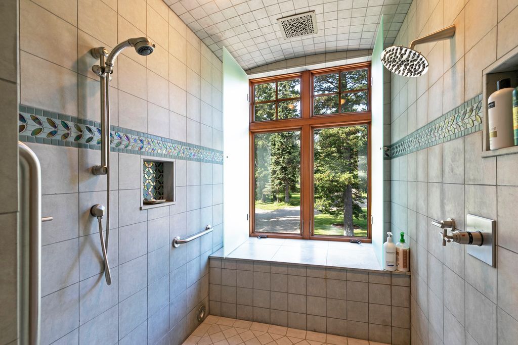 Address unavailable. photo 65