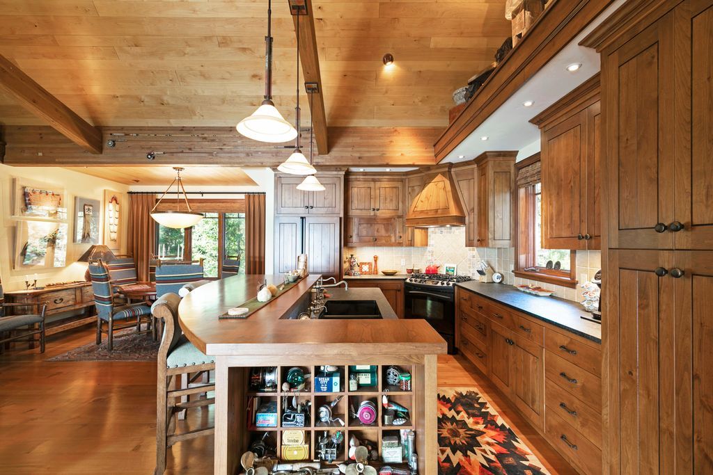 Address unavailable. photo 86