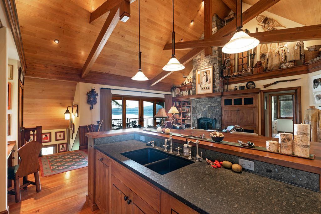 Address unavailable. photo 87