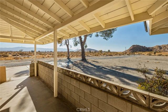 19665 Grey Mountain Road, Adelanto, CA 92301