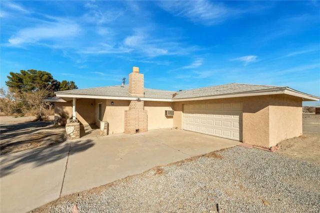 19665 Grey Mountain Road, Adelanto, CA 92301
