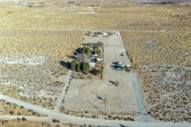 19665 Grey Mountain Road, Adelanto, CA 92301