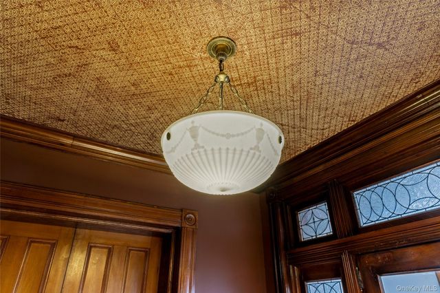 420 Warren, Hudson, NY 12534