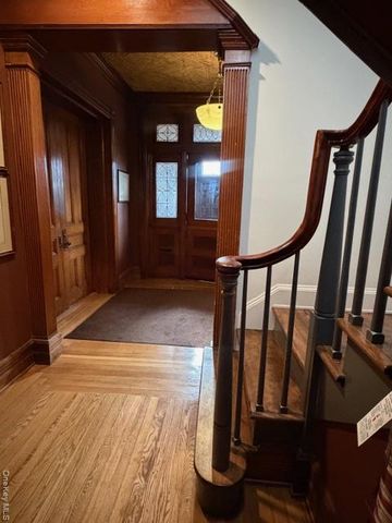 420 Warren, Hudson, NY 12534