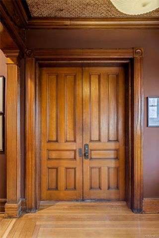 420 Warren, Hudson, NY 12534