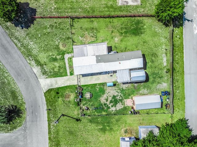 10114 SE 24TH ST, Webster, FL 33597