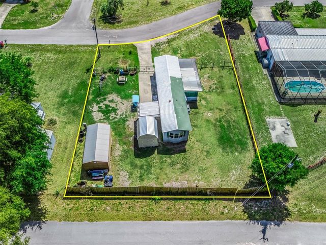10114 SE 24TH ST, Webster, FL 33597