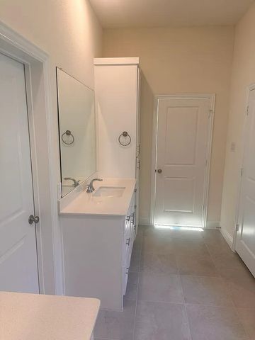 905 Tartane Drive, Anna, TX 75409