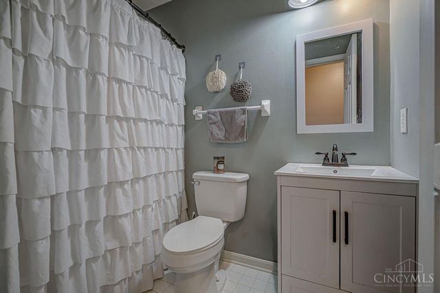 711 Hunter Court, Trenton, OH 45067