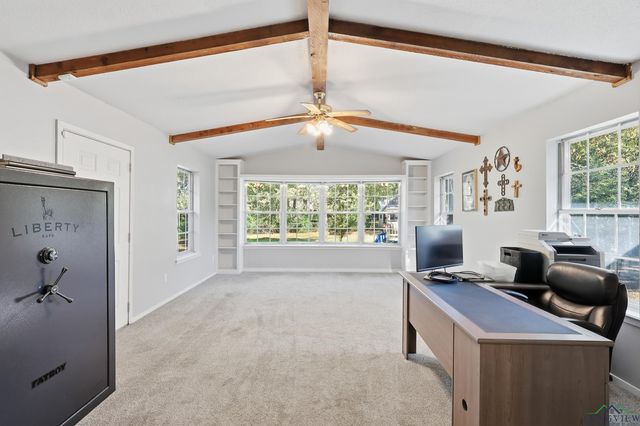 220 Eitelman Ln, Longview, TX 75605